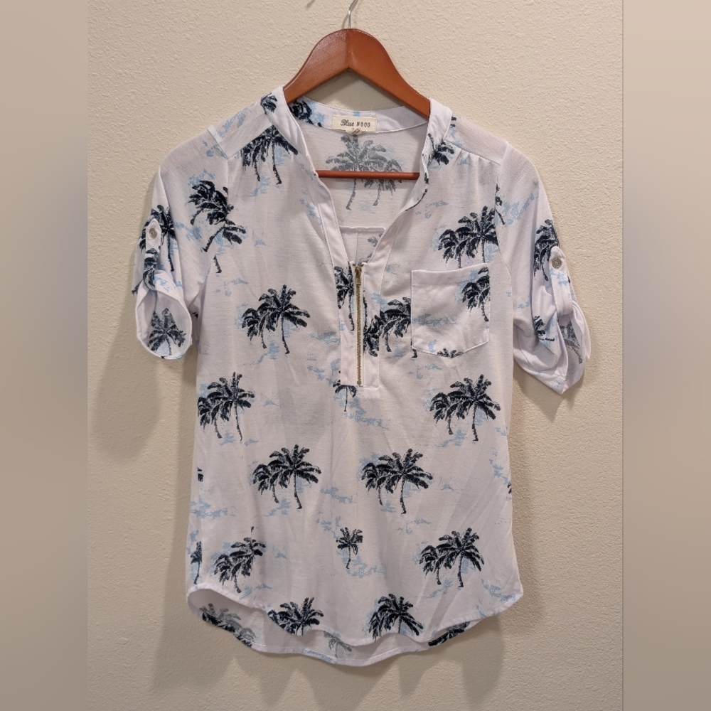 White Palm Tree Print Shirt Women's Small